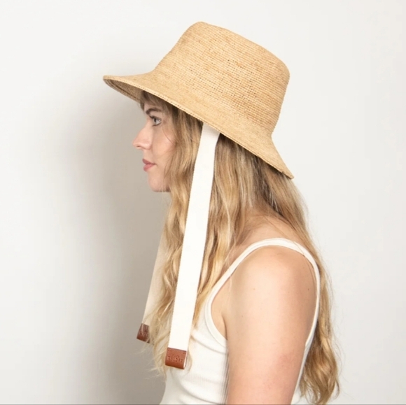 New Wyeth Cassis Natural Tan 100% Raffia Straw Bucket Hat One Size NWT main image 11